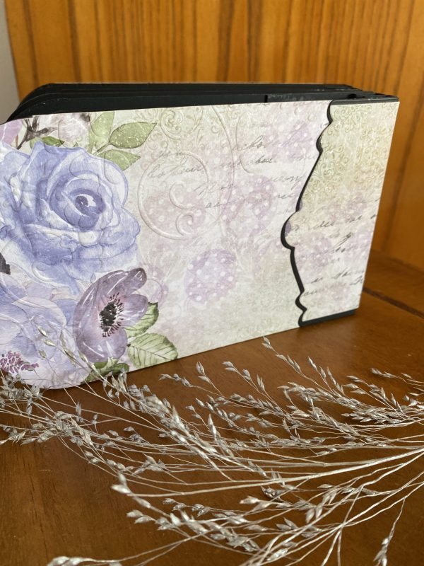 Mini Treasure album - Image 3