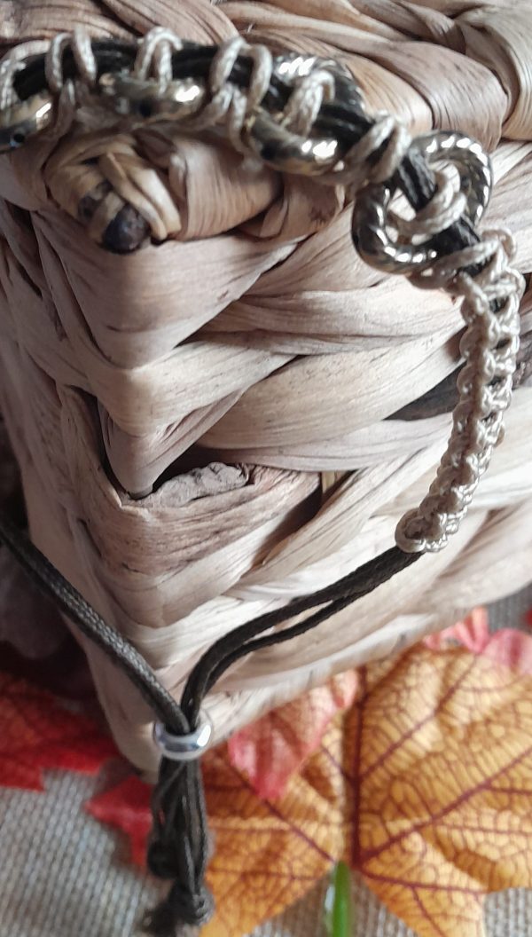 Hematite noughts and crosses slider bracelet - Image 4