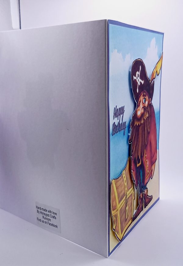 Children's pirate birthday card - Image 2