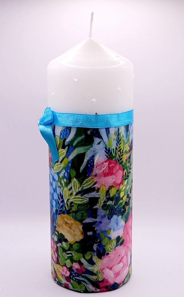 Gorgeous decorated candle - Image 2