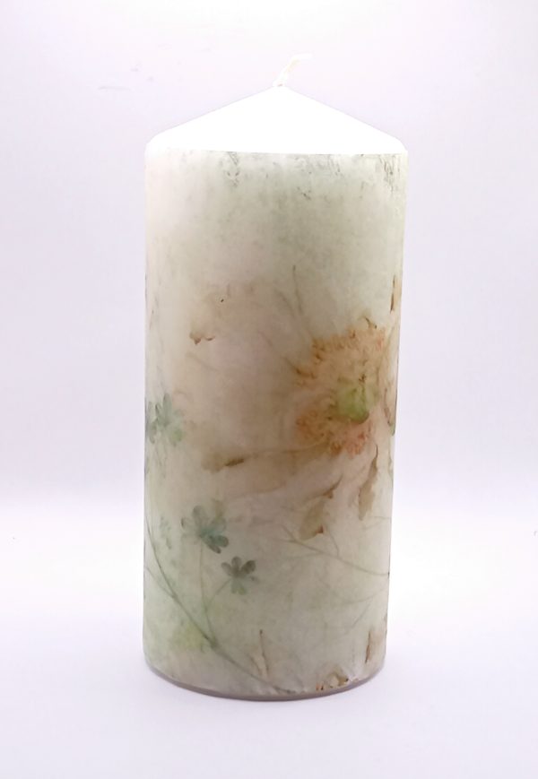 Beautiful decorated candle - Image 3