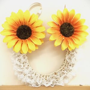 Special knitted horseshoe for many occassions