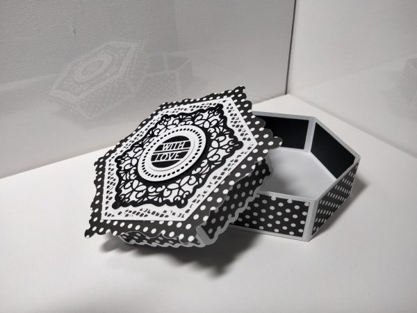 Hexagon Gift Box (black & white) - Image 3