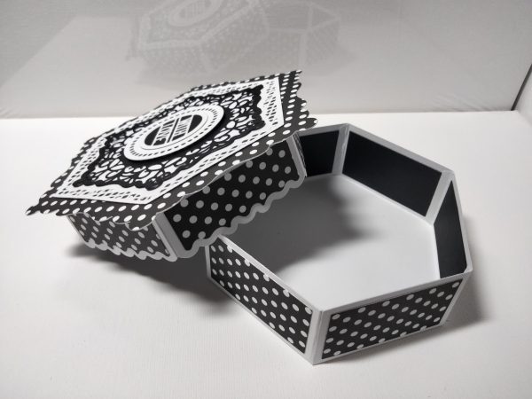 Hexagon Gift Box (black & white) - Image 5