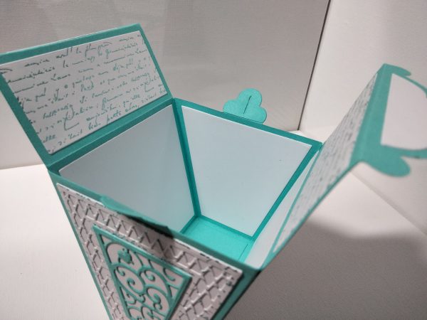 Gift Box (turquoise & white) - Image 6