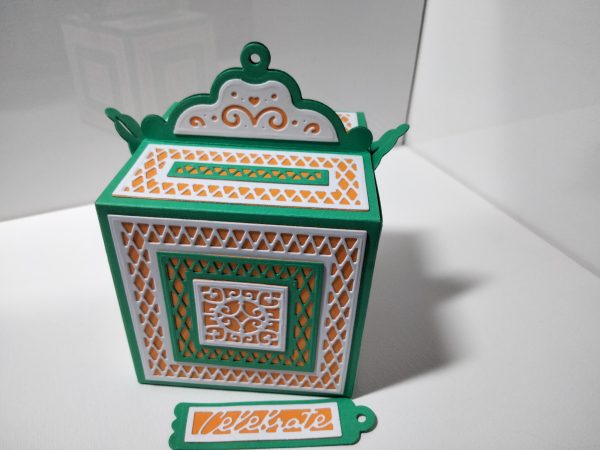 Gift Box (green & orange) - Image 4