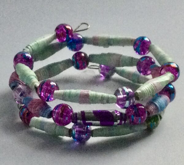 Paper bead bracelet - Image 2