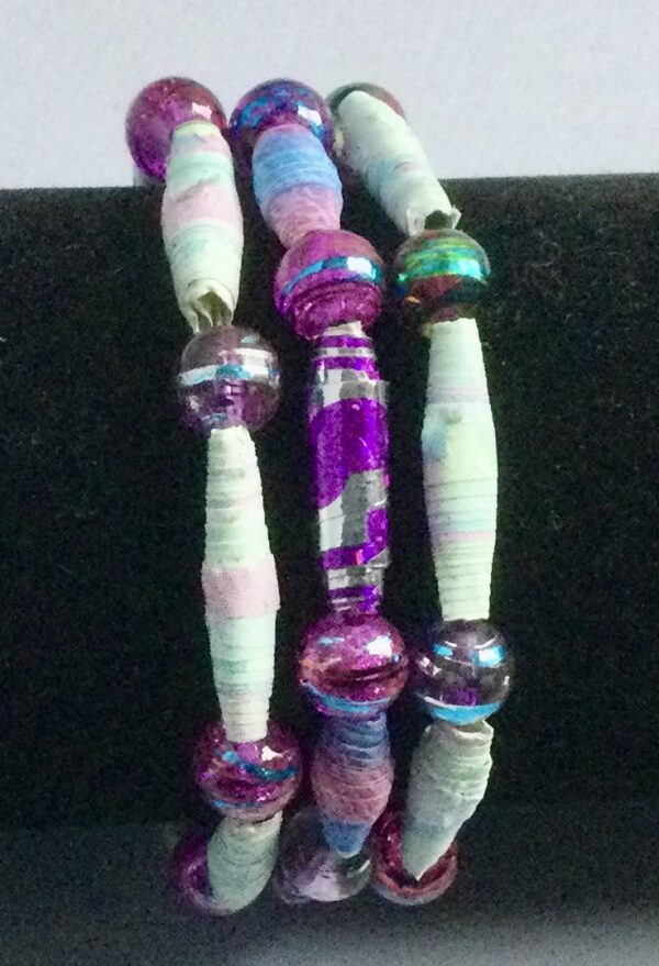 Paper bead bracelet - Image 3