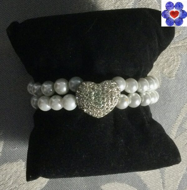 Pearl crystal heart bracelet - Image 4