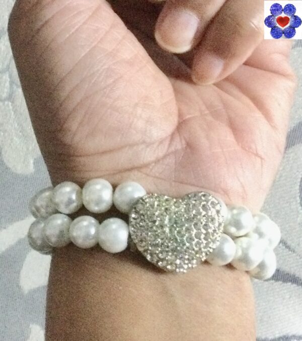 Pearl crystal heart bracelet - Image 2