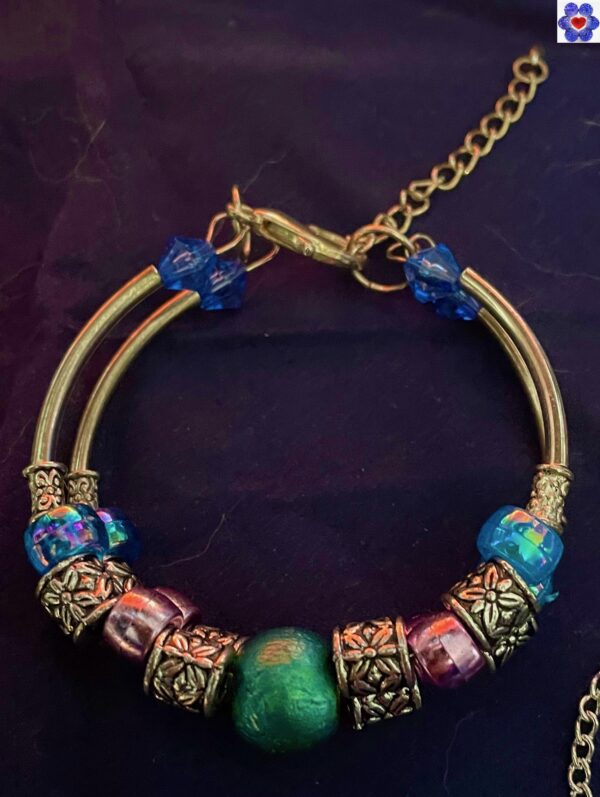 Multi-coloured pony bead bracelet