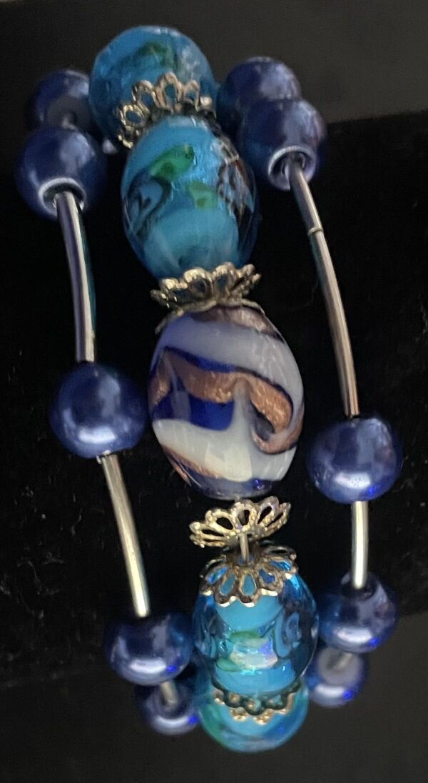 Lampwork beaded bracelet - Image 7