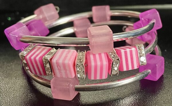 Cube bead bracelet - Image 5