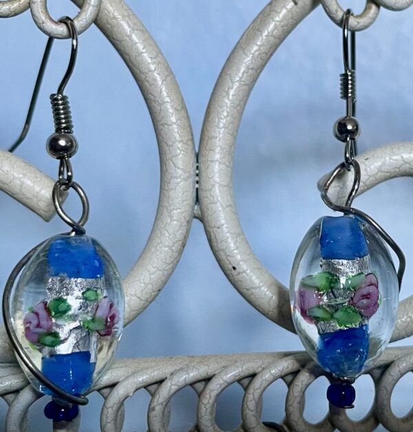Lampwork wire wrapped earrings - Image 2