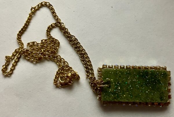 Resin pendants - Image 5