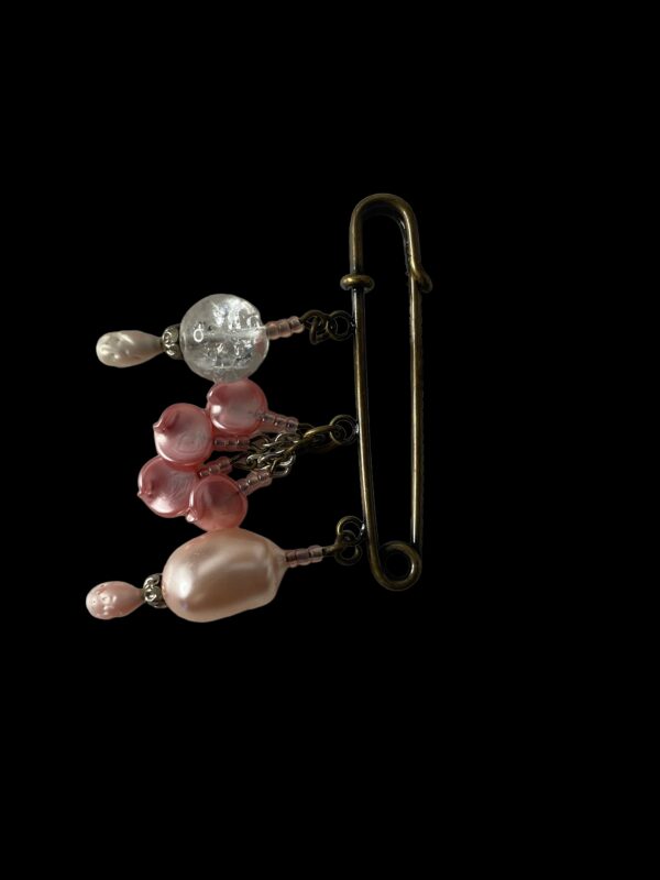 Pink blush kilt pin - Image 3