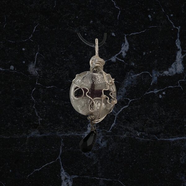 Moon light black bead. - Image 2