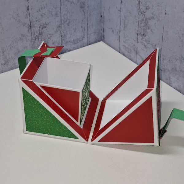Red White Green - Cube Gift Box - Image 3