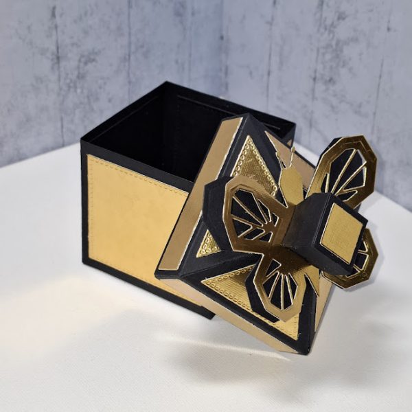 Gold and Black Gift Box - Image 3
