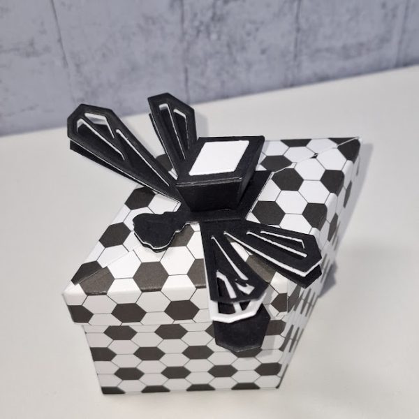Black & White - Diamond Style Gift Box - Image 2