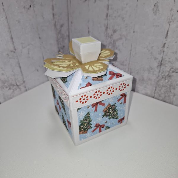 Christmas Gift Box - Image 2