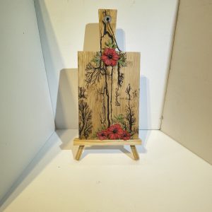 Fractal Burned chopping board, with poppies (J)
