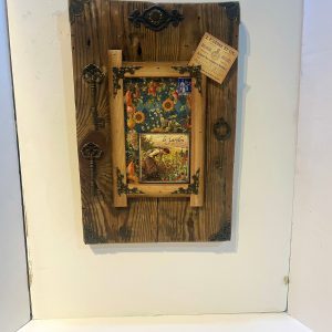 Handmade wooden picture frame (G)