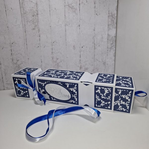 Blue Cracker Design Gift Box - Image 3