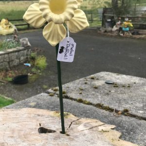 hand made metal daffodil