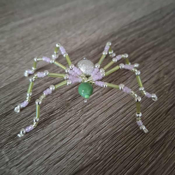 Green Head Beaded Spider