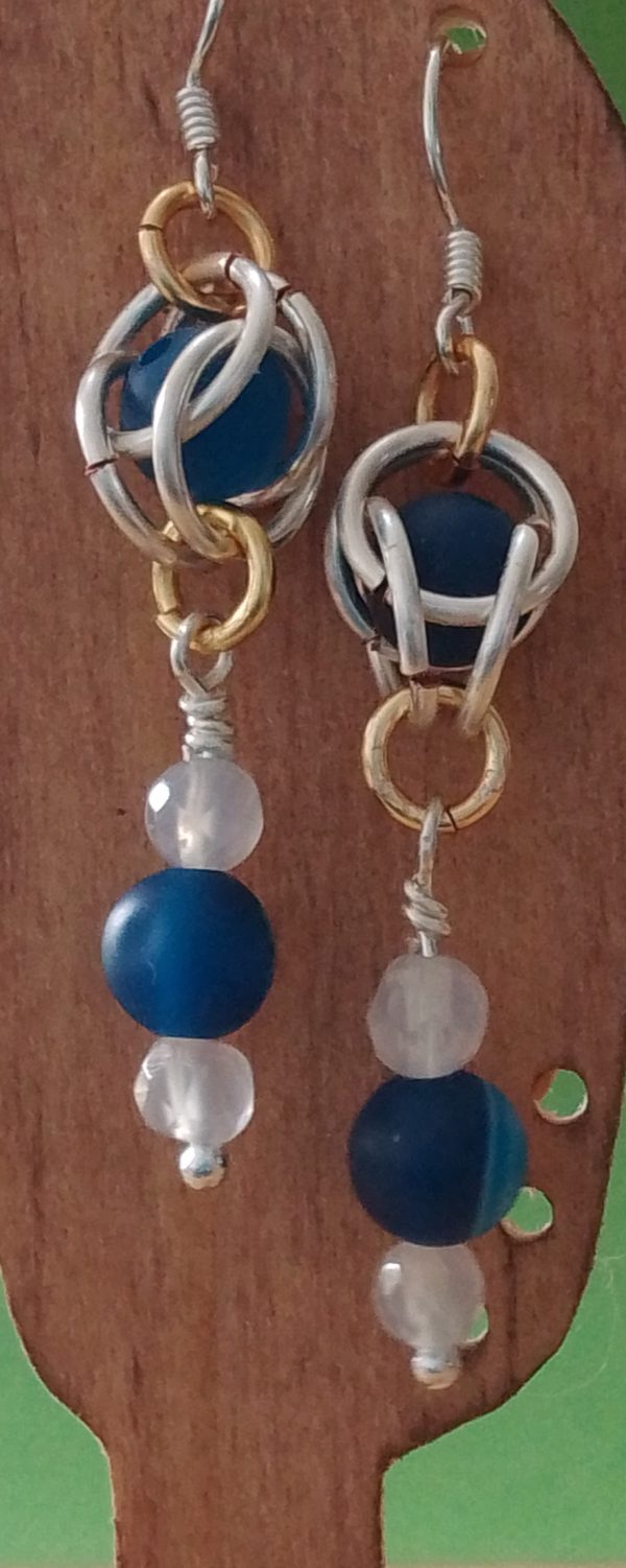 Chain Maille Box Earrings - Image 4