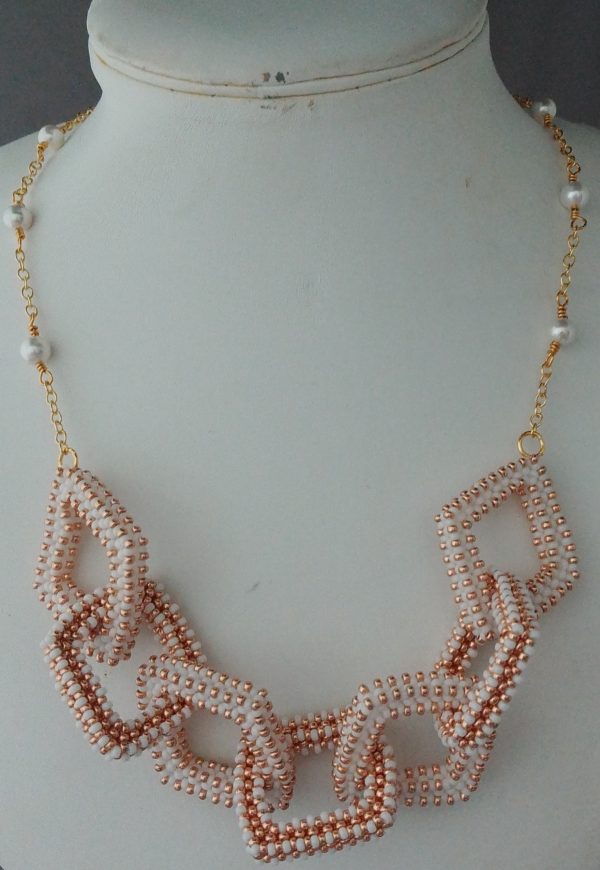Seed Bead and Shell Pearl necklace - Image 2