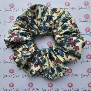 Gorgeous Vintage Floral Scrunchie - Size: XL