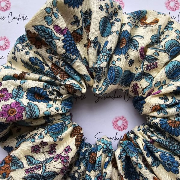 Gorgeous Vintage Floral Scrunchie - Size: XL - Image 4