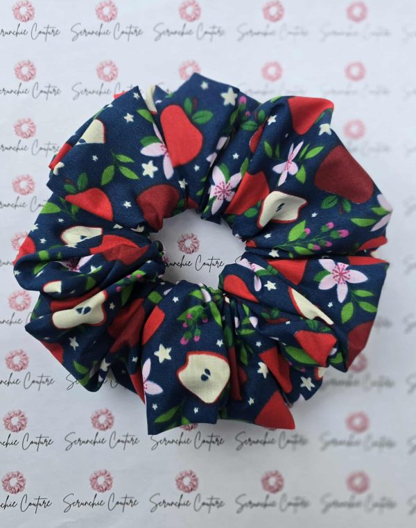 Apple Print Scrunchie - Size: XL - Image 2