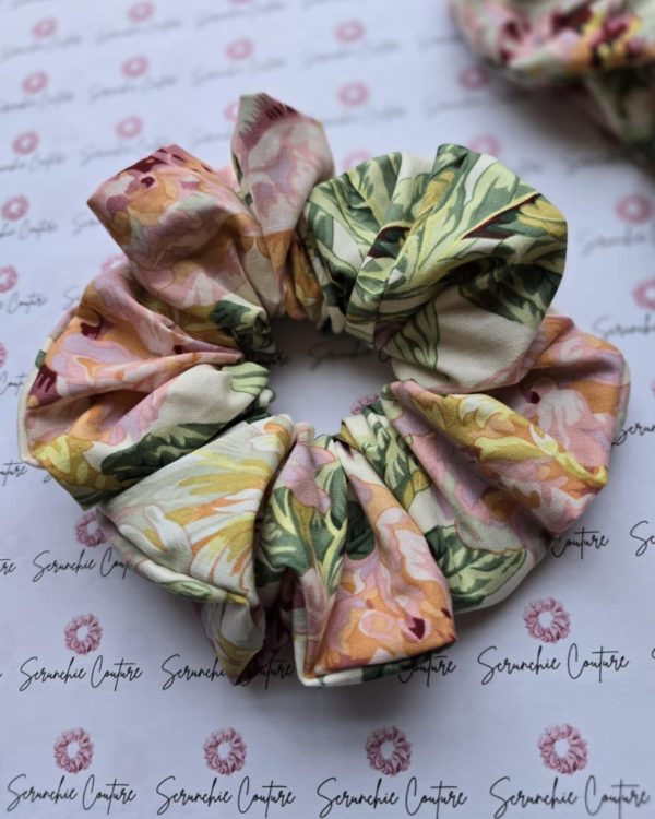 Beautiful Floral Scrunchie - Size: XL