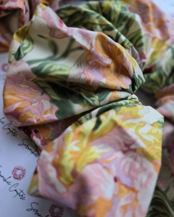 Beautiful Floral Scrunchie - Size: JUMBO - Image 3