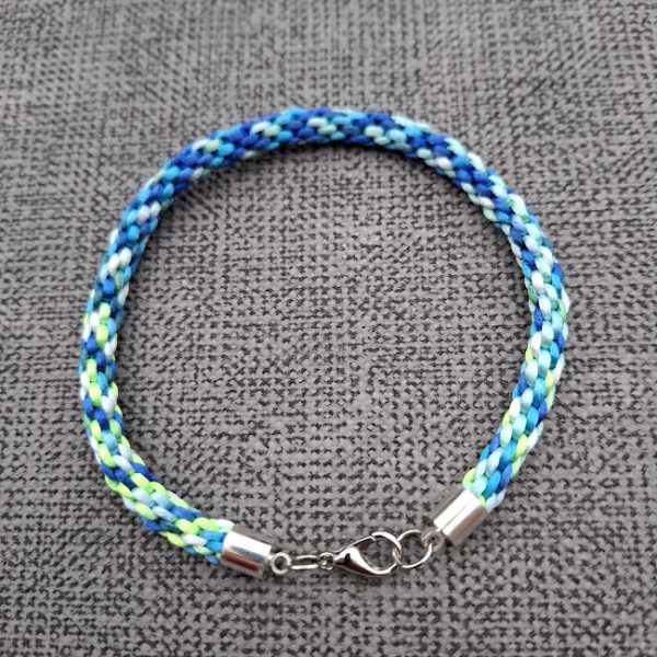 Bracelet 8 inch (Blue with Splash of Green)