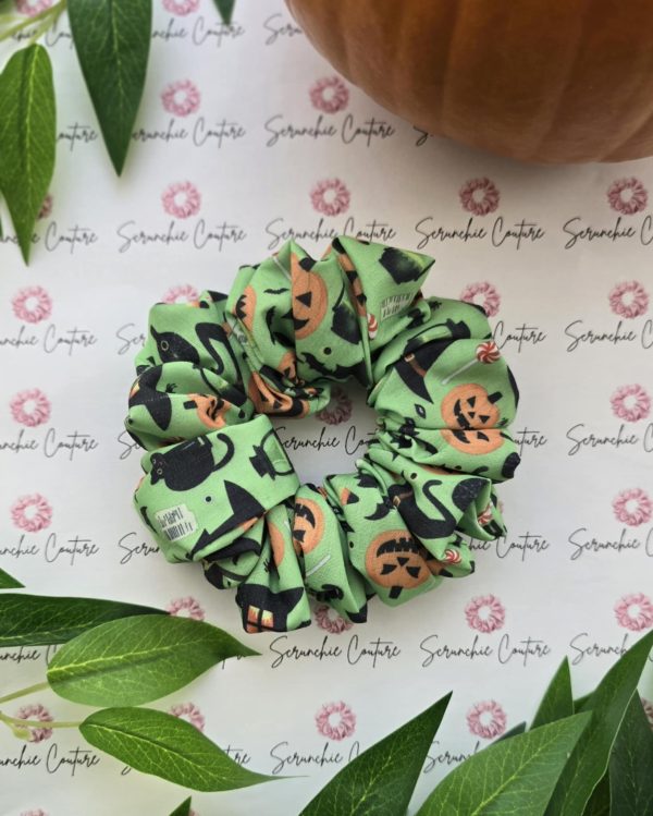 Green Halloween Print Scrunchie - Size: Regular