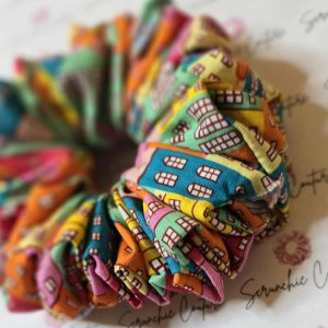 Little Street Dreams Scrunchie - Size: Regular (XTRA frill)