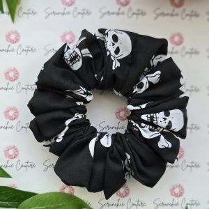 Black & White Skull Scrunchie - Size: Regular