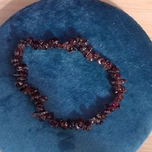 Garnet nugget stretchy